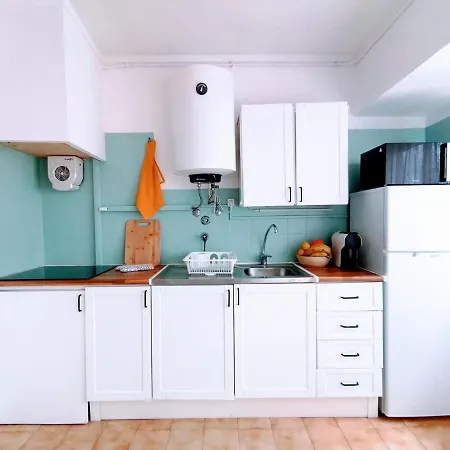 Appartement Lovely 500 M Walk To The Portimão