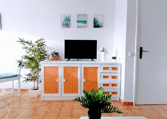 Apartman Lovely 500 M Walk To The